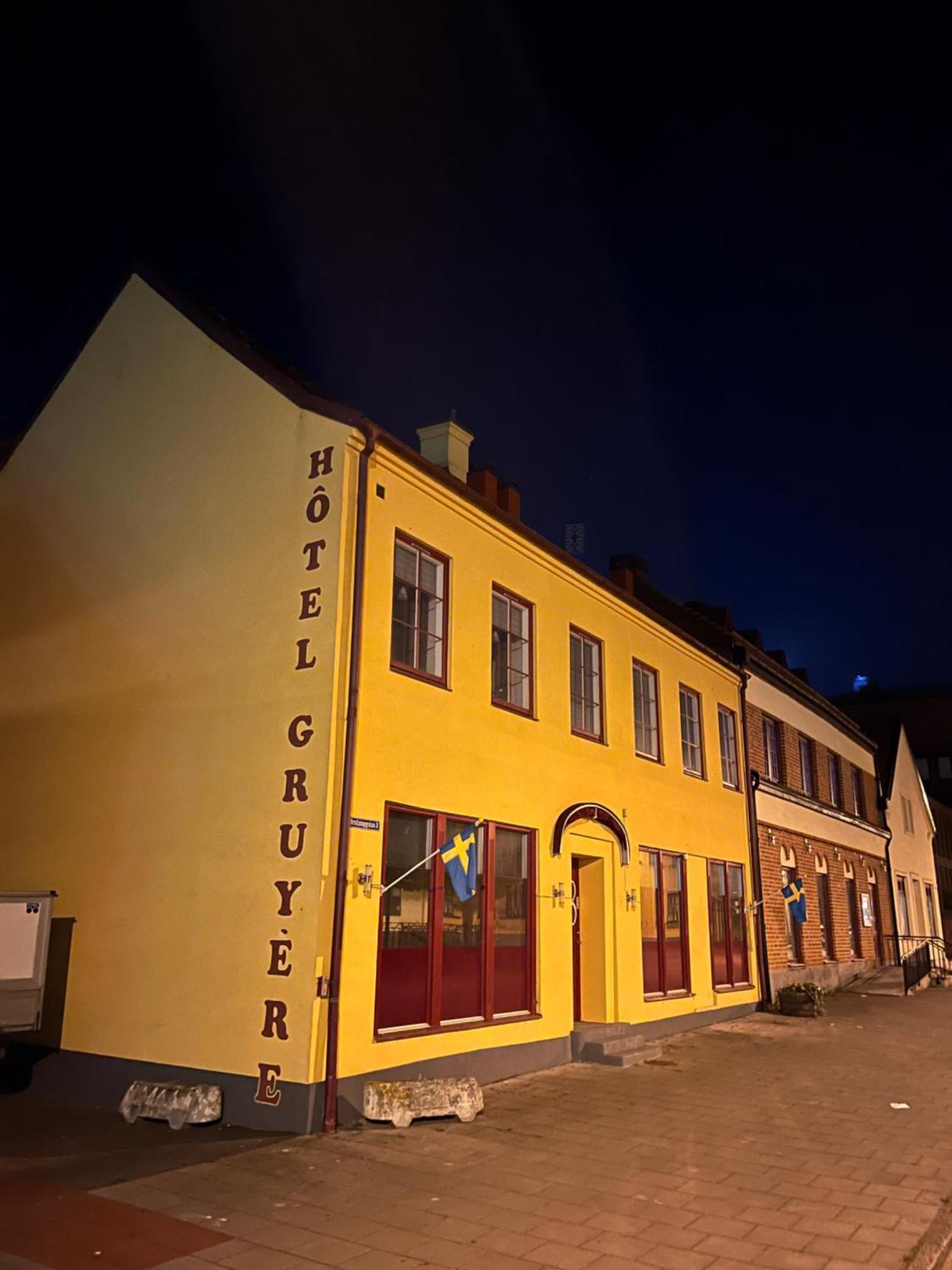 לנדסקרונה Sveriges Minsta Hotell! Hotel Gruyere מראה חיצוני תמונה